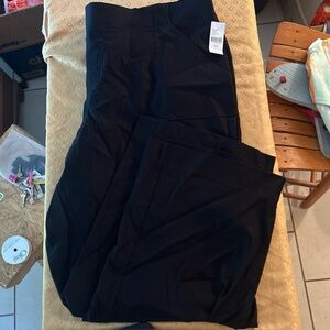 Lane Bryant  4 Season mid-Rise Straight Leg Black 24Pet Flex Magic Waistband